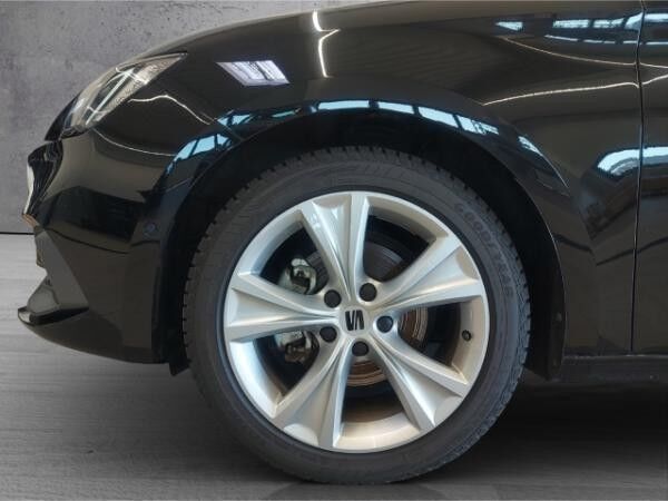Seat Leon 1.5 eTSI DSG FR Matrix Navi FaPa XL Kamera Kessy WP