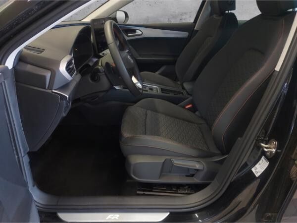 Seat Leon 1.5 eTSI DSG FR Matrix Navi FaPa XL Kamera Kessy WP