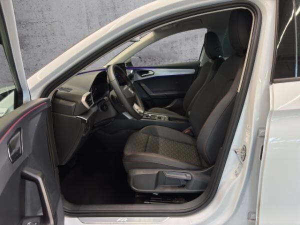 Seat Leon 1.5 eTSI DSG FR Matrix Navi FaPa XL Kamera Kessy WP