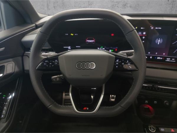 Audi Q6 e-tron performance S line MATRIX 21 B&O PANO LUFT AHK 950€ Anzahlung