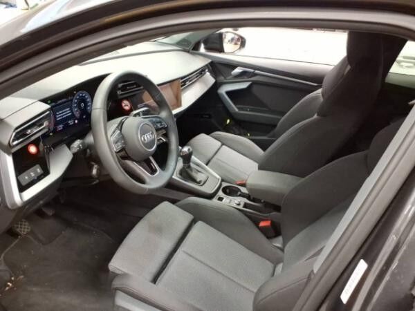 Audi A3 Limousine 30 TFSI S LINE KAMERA SONOS NAVI LED