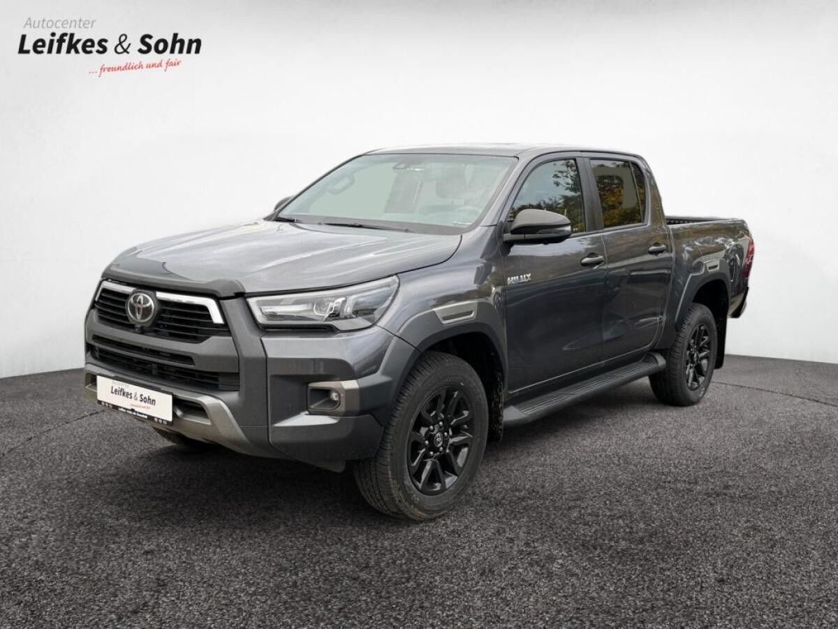 Toyota Hilux 4x4 Double Cab Invincible