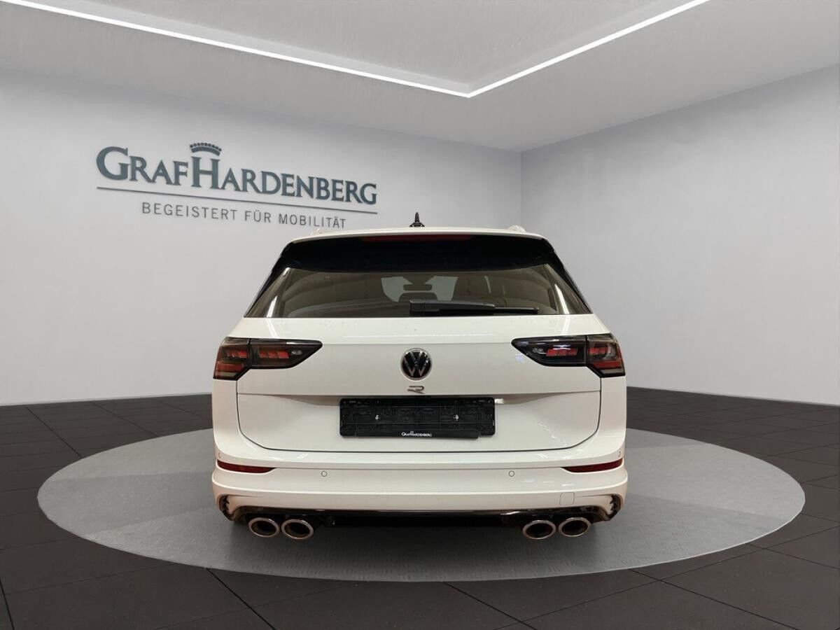 Volkswagen Golf VIII Variant R DSG / SOFORT VERFÜBAR !