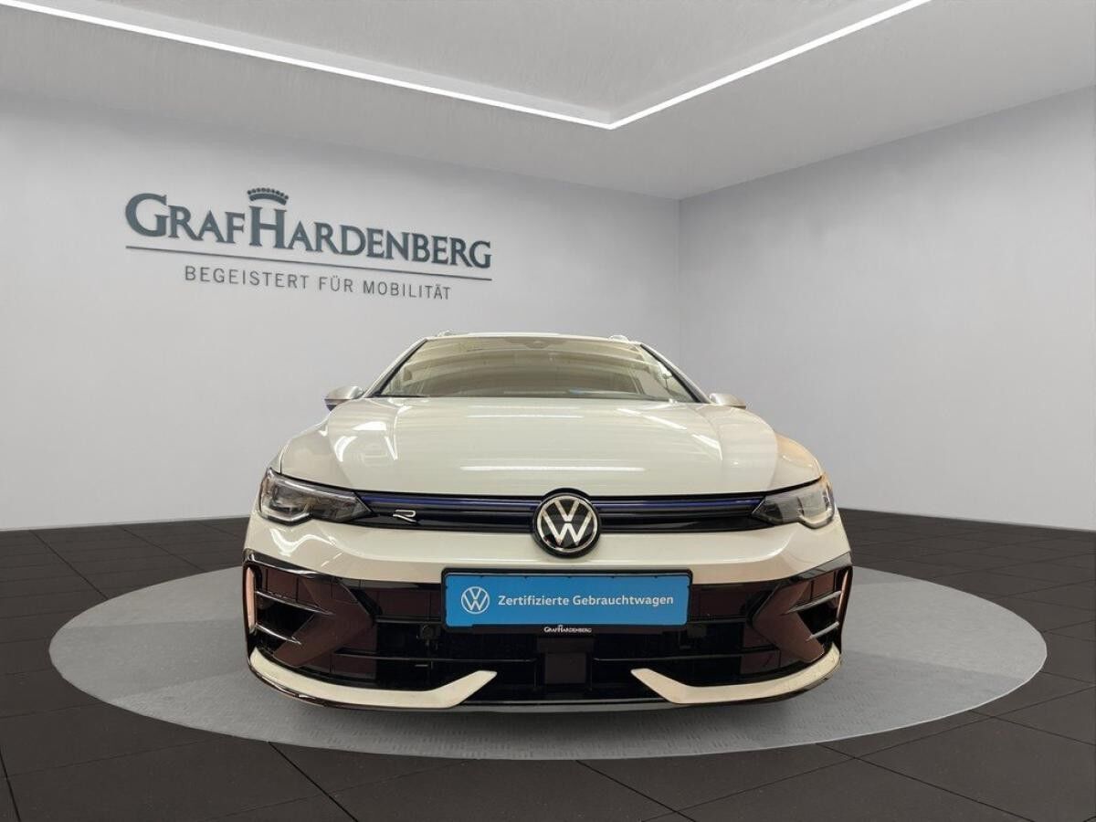 Volkswagen Golf VIII Variant R DSG / SOFORT VERFÜBAR !
