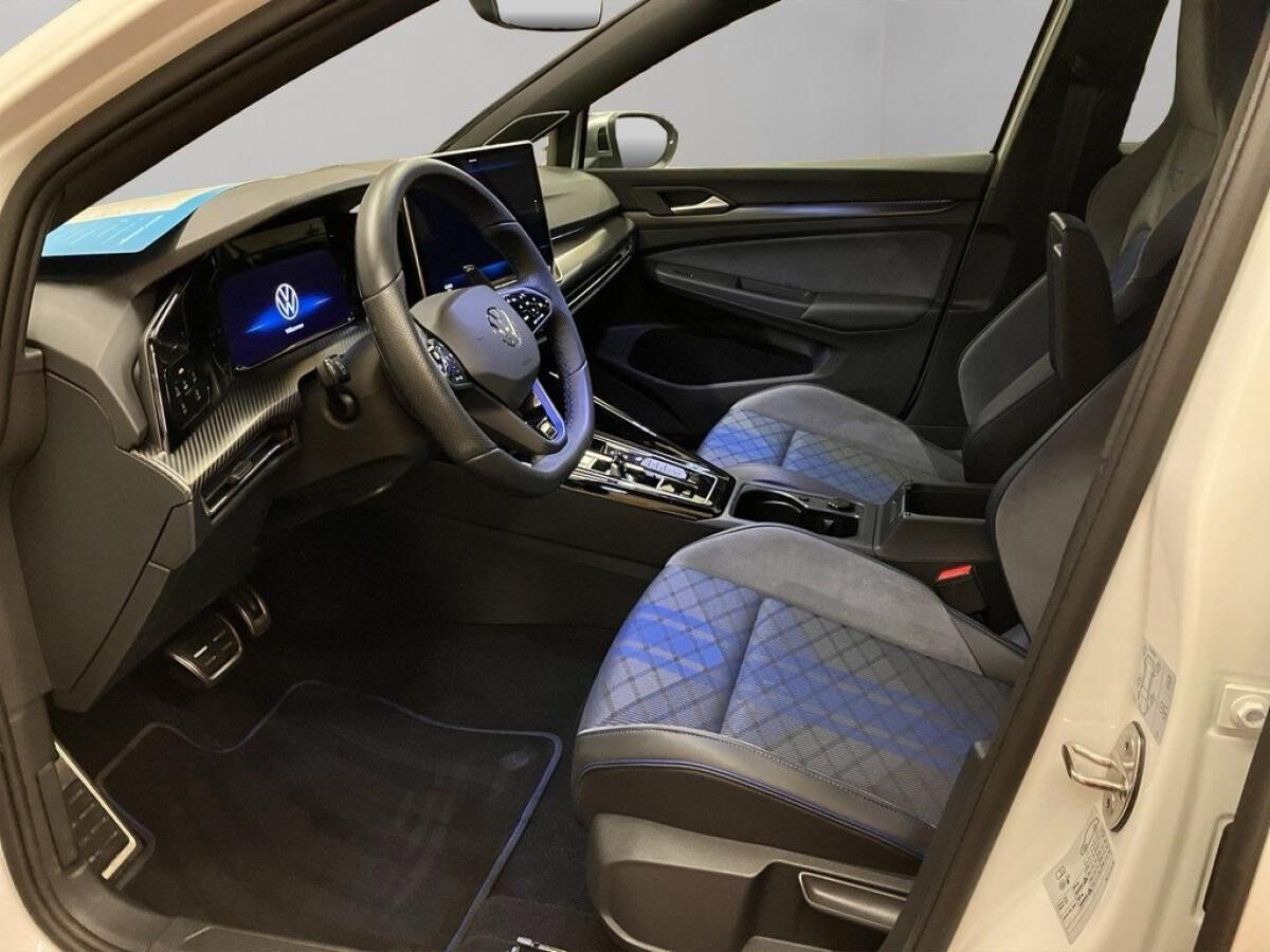 Volkswagen Golf VIII Variant R DSG / SOFORT VERFÜBAR !