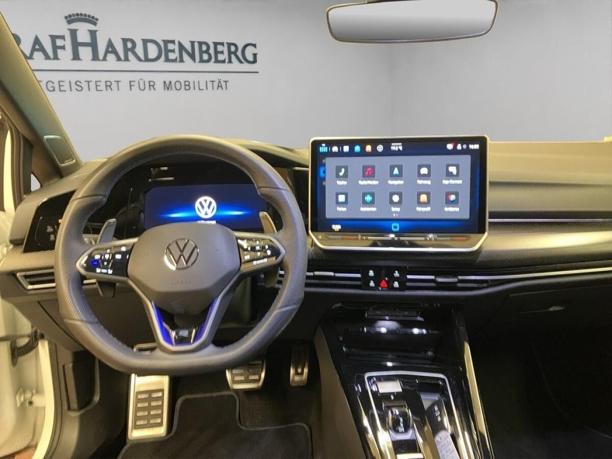 Volkswagen Golf VIII Variant R DSG / SOFORT VERFÜBAR !