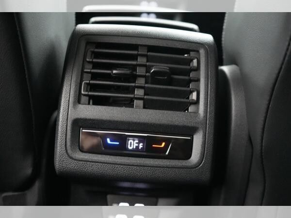Volkswagen Golf VIII Variant 1.5 eTSI DSG GOAL / EINMALIGE SONDERZAHLUNG 1.500,- € !