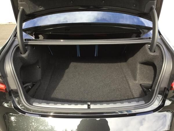 BMW M3 Limousine LC PROF+HUD+PAP+LED+E SITZE+LEDER
