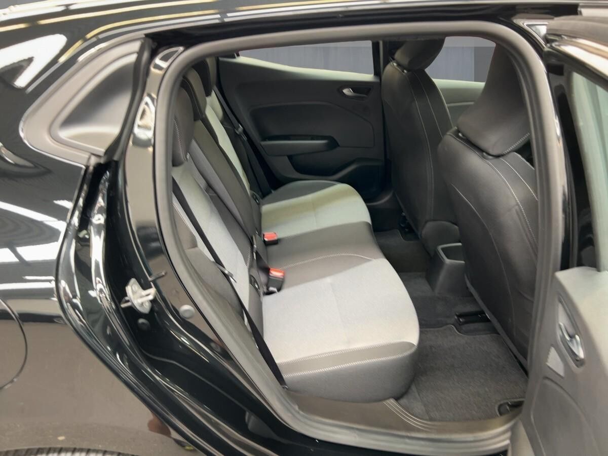 Renault Clio 5 EVOLUTION TcE Renault Clio 5 EVOLUTION TcE