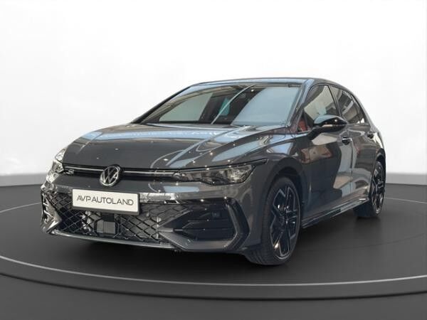 Volkswagen Golf VIII 1.5 eTSI DSG R-Line | PANO | LED |
