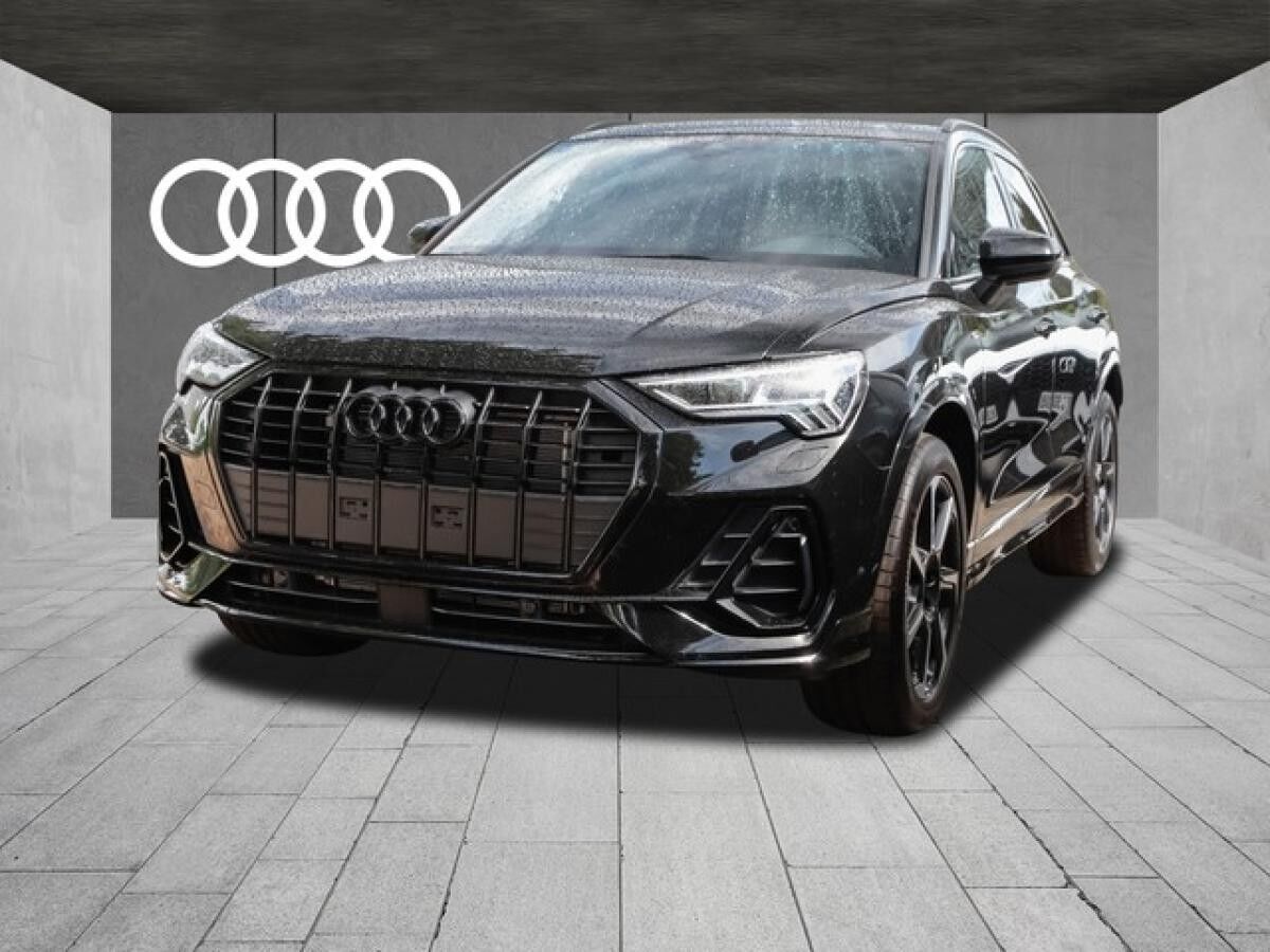 Audi Q3 35 TFSI 	 S line Business ACC Matrix Navi AHK virtual Kamera