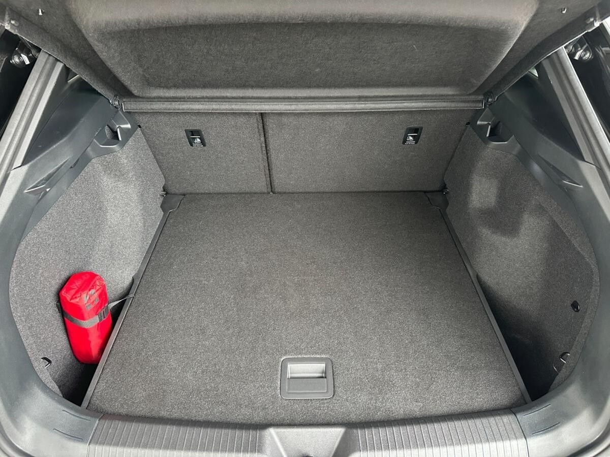 Volkswagen ID.4 Pure Performance*AHK*NAVI*MATIRX*ACC*PDC*