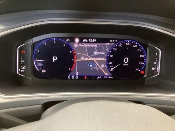 Volkswagen T-Roc 1.5 TSI Style DSG Navi AHK LED Kamera