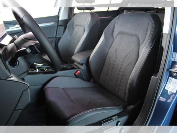 Volkswagen Golf Style 1,5 l eTSi DSG, IQ.LIGHT, PANO, SideAssist