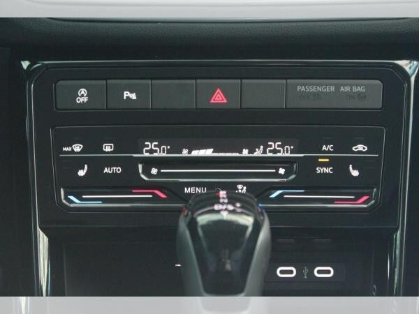 Volkswagen T-Cross GOAL 1,0 TSI DSG LED, RFK, GJR, SHZ, Einparkhilfe uvm...