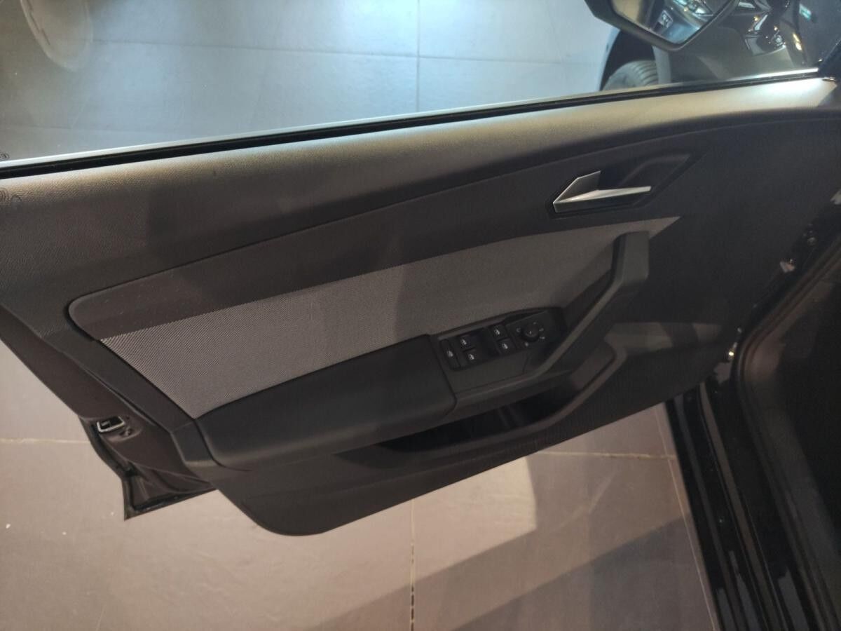 Seat Leon 1.5 eTSI DSG Style Edition Vision Plus