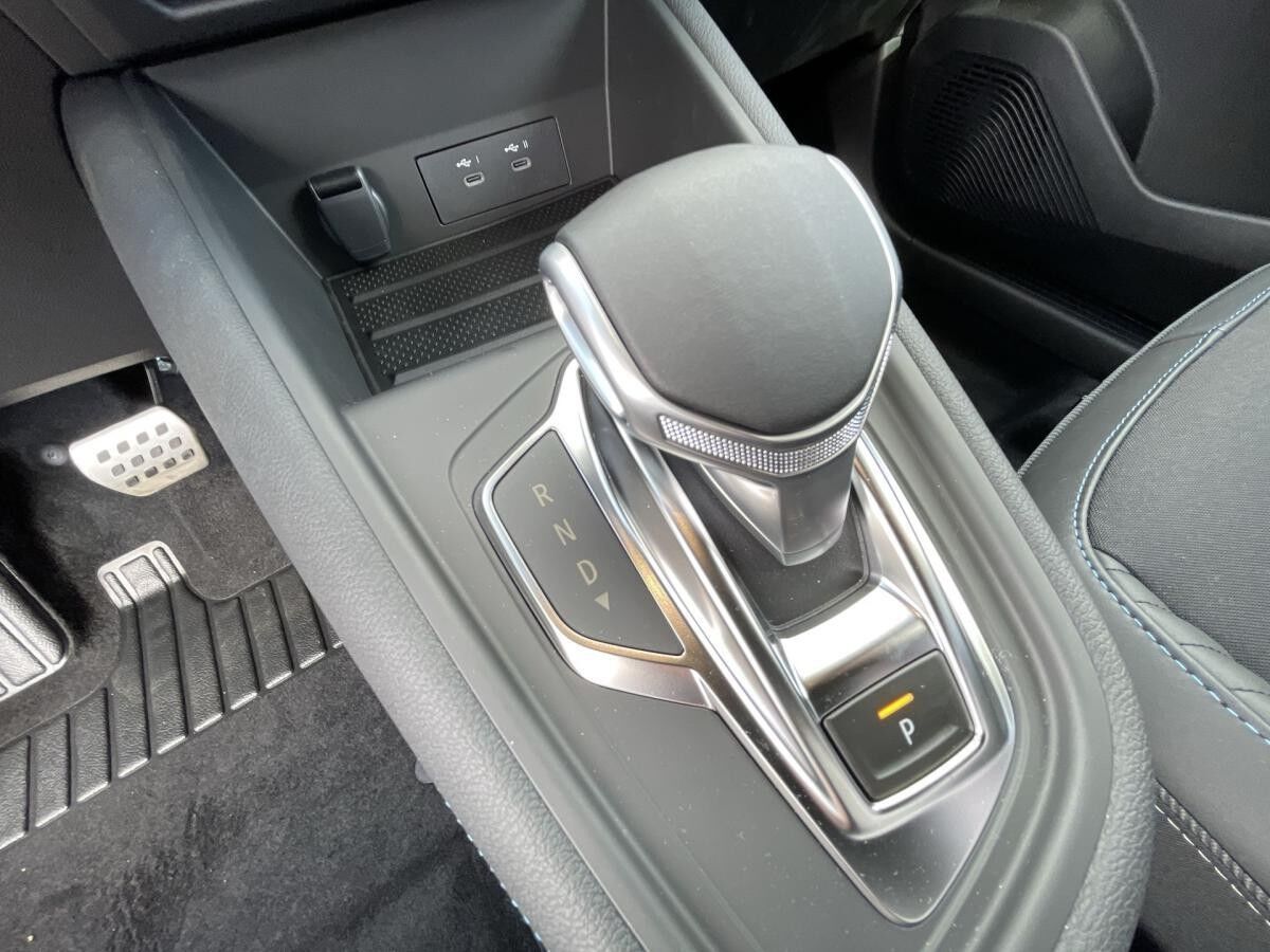 Renault Captur TCe160Automatik EspritAlpine DrivingSafetyWinterPaket