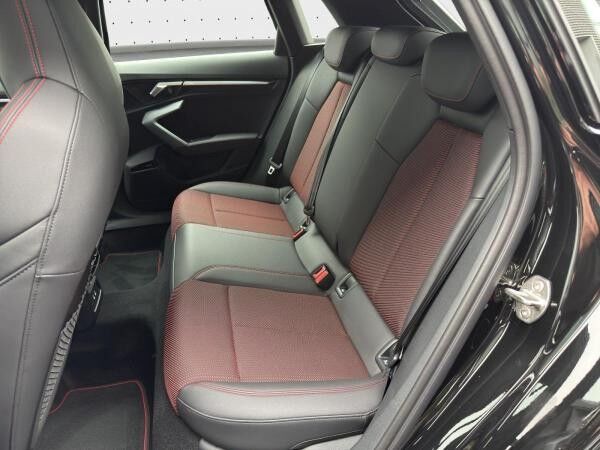 Audi S3 Sportback TFSI quattro 245(333)kW(PS) S tronic *EROBERUNG*SOFORT*