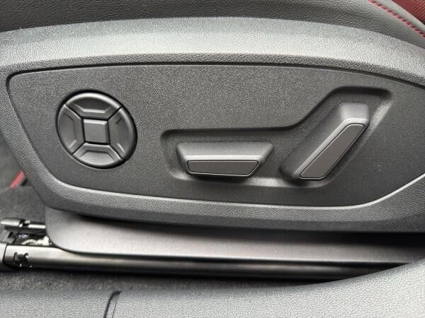 Audi S3 Sportback TFSI quattro 245(333)kW(PS) S tronic *EROBERUNG*SOFORT*