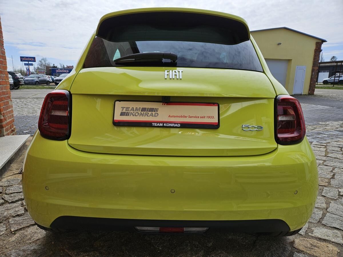 Fiat 500e La Prima -  in kürze verfügbar - verschiedene Farben