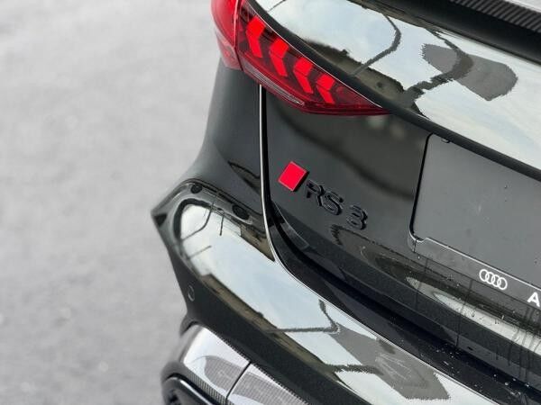 Audi RS3 Limousine TFSI quattro 294(400)kW(PS) S tronic *EROBERUNG*SOFORT*