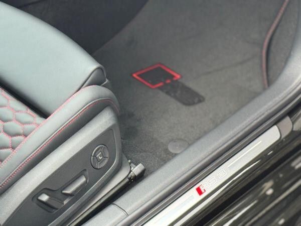 Audi RS3 Limousine TFSI quattro 294(400)kW(PS) S tronic *EROBERUNG*SOFORT*