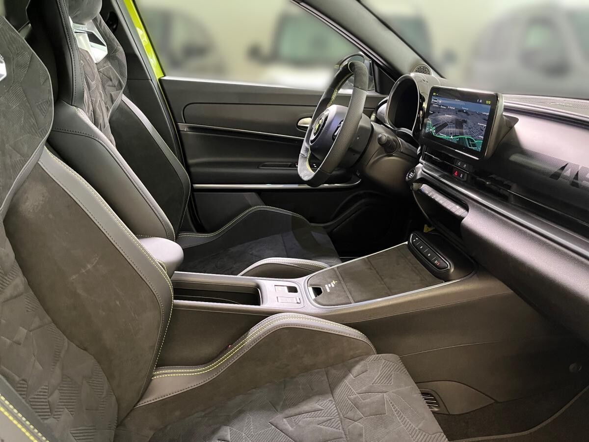 Abarth 600e Scorpionissima 207 kW 280 PS