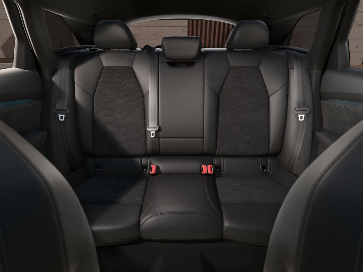 Audi A6 e-tron Avant performance S line *AHK/B&O/LEDER/NAVI/TECH PLUS/21"*