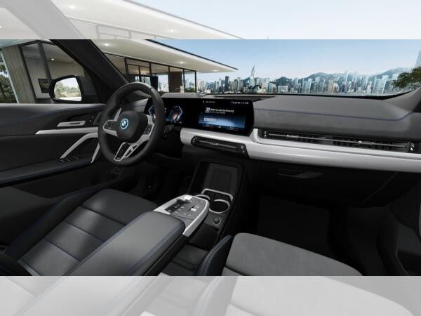 BMW iX1 xDrive30/M-Sport/Head-Up/360°/AHK/ACC/elektr.Sitze/HK/Adapt.LED