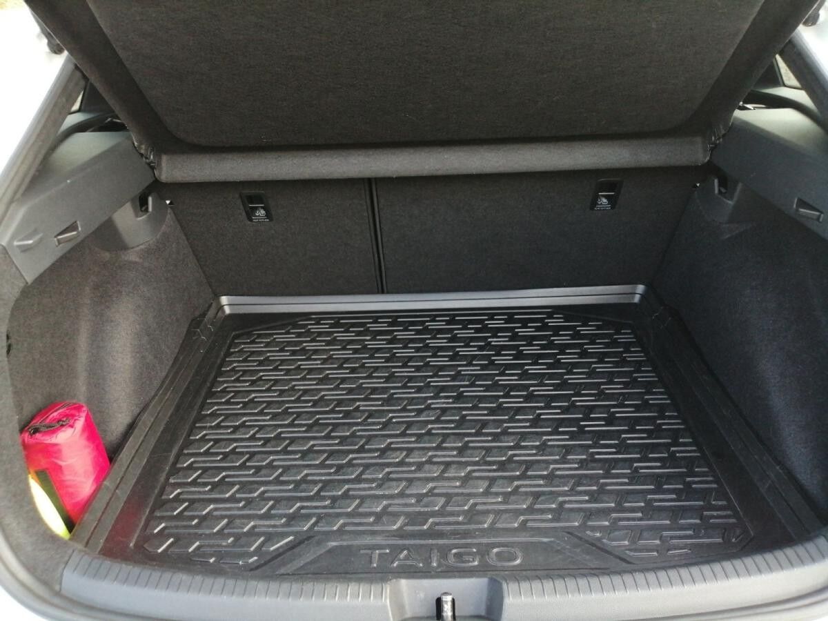 Volkswagen Taigo R-Line 1.5 TSI DSG/Matrix, ACC, Pano, Navi