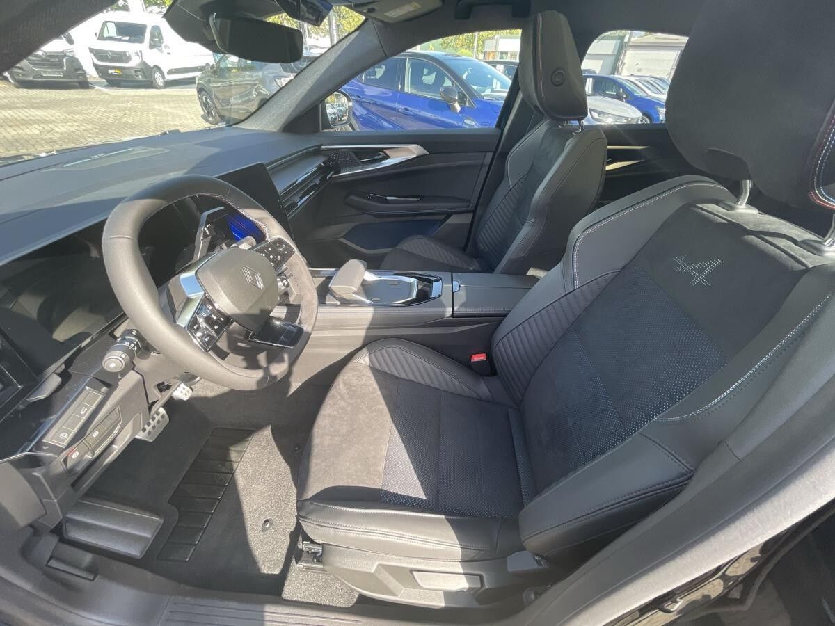 Renault Rafale E-TECH EspritAlpine Solarbay