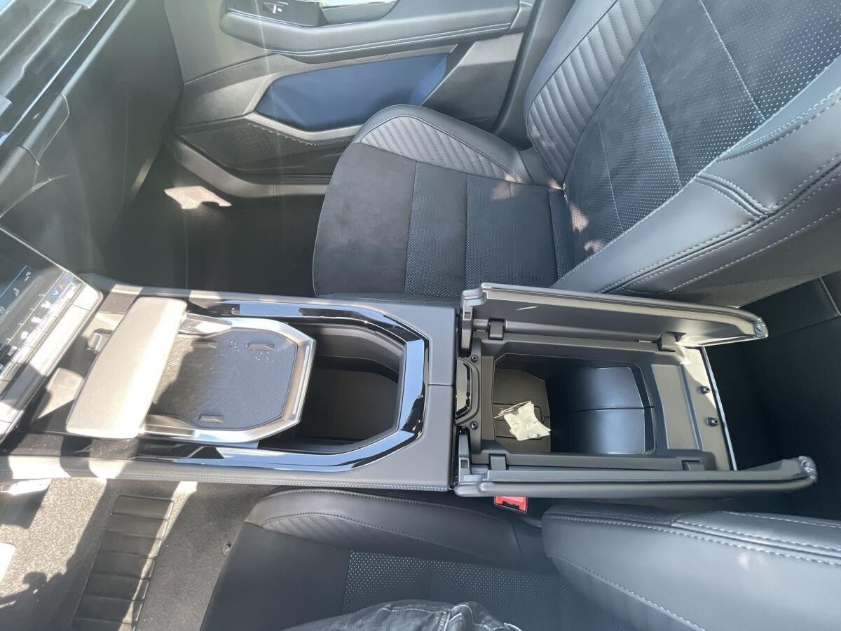 Renault Rafale E-TECH EspritAlpine Solarbay