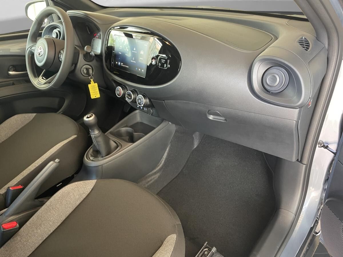 Toyota Aygo X Business Edition 72PS**Engelbart-AKTION** Sitzheizung / Rückfahrkamera