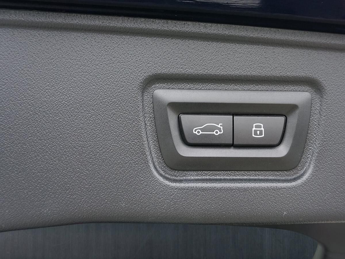 BMW i5 M60 xDrive Touring Sportpaket Pro,  Autobahnassistent, Bowers &Wilkins