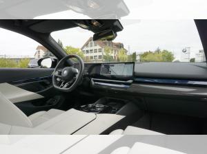 BMW i5 M60 xDrive Touring Sportpaket Pro,  Autobahnassistent, Bowers &Wilkins