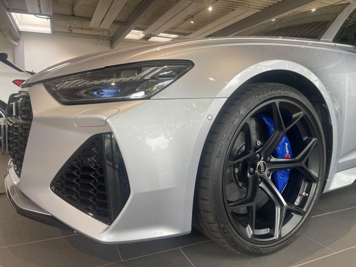 Audi RS6 RS 6 Avant performance tiptr. Dynamik plus Keramik HUD Standheiz. UPE: 184.000 €