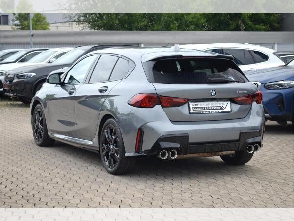 BMW M135i xDrive LiveCptProf, Ad.LED, Dr.Ass.Prof, Parkassistenz Prof, Lenkradhzg. uvm.