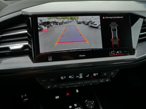 Audi Q4 e-tron Q4 Sportback e-tron 35 S line AHK*Matrix*RFK*