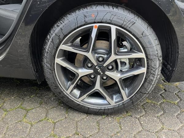 Kia Ceed 1.5 T-GDI MHEV DCT Ultimate Ed. Sportsw.
