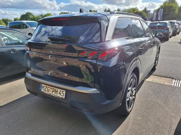 Peugeot 5008 GT - Hybrid - 145 PS + Winter-Paket + Drive Assist Plus - Vorführwagen