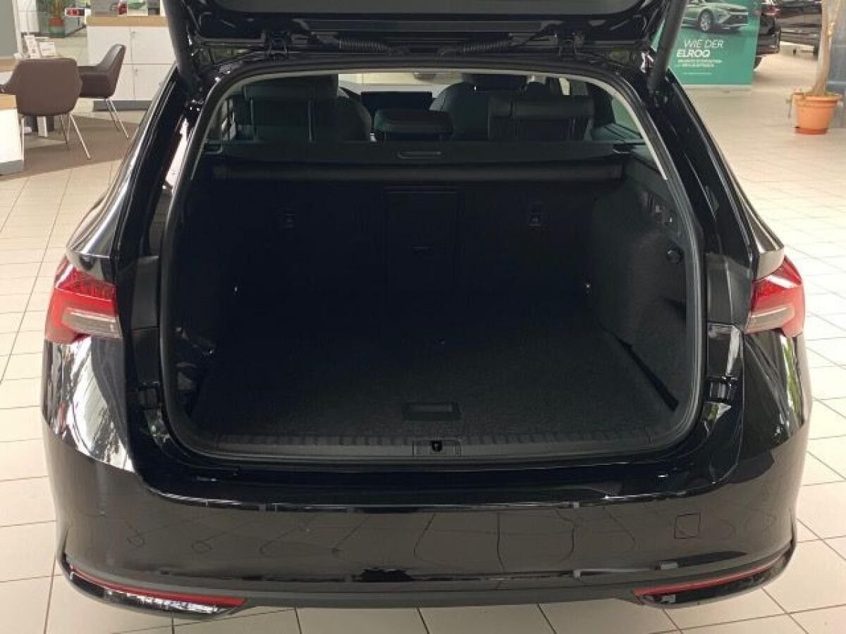 Skoda Octavia Combi Tour 2,0 TDI 7-Gang-DSG Sofort Verfügbar