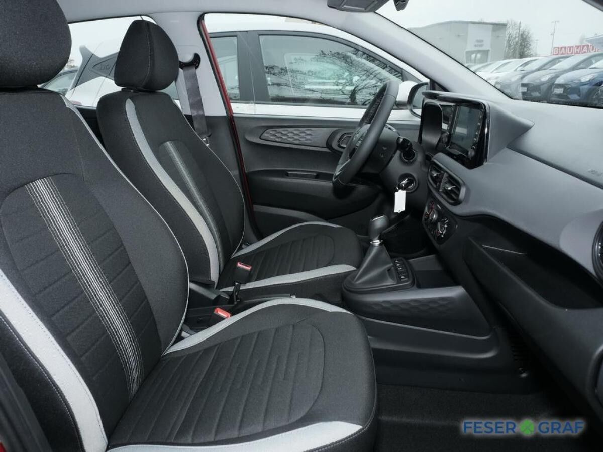 Hyundai i10 TREND KOMFORT-PAKET NAVI SHZ LHZ CARPLAY