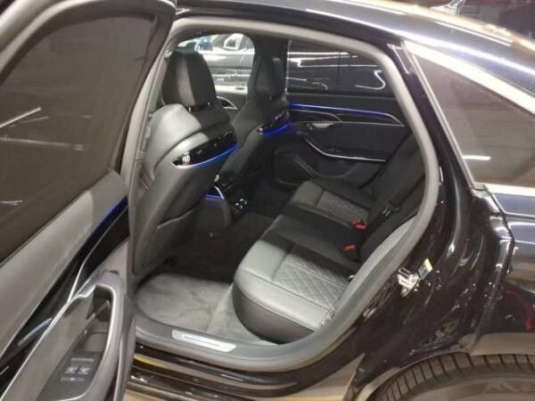Audi A8 60 TFSIe qu. *dig.Matrix*Pano*HuD*Air*B&O*