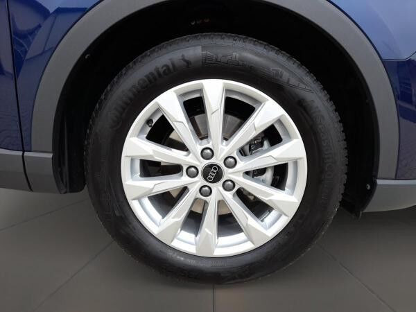 Audi Q3 35 TFSI Automatik STH RFK 18 ACC KeyLess