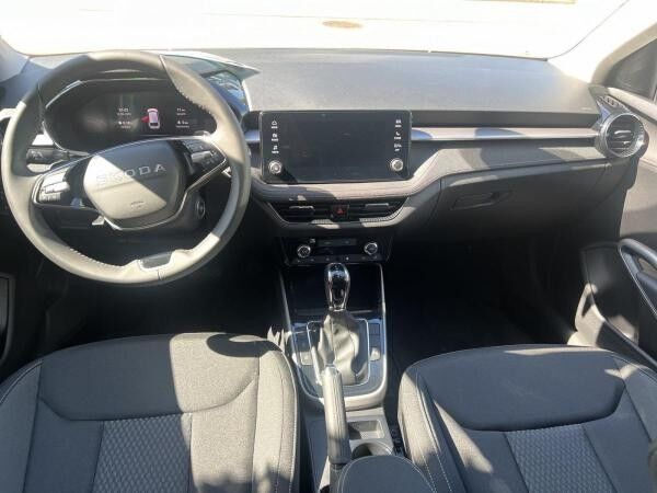 Skoda Fabia Tour 1.0 TSI DSG ACC LED DAB SHZ