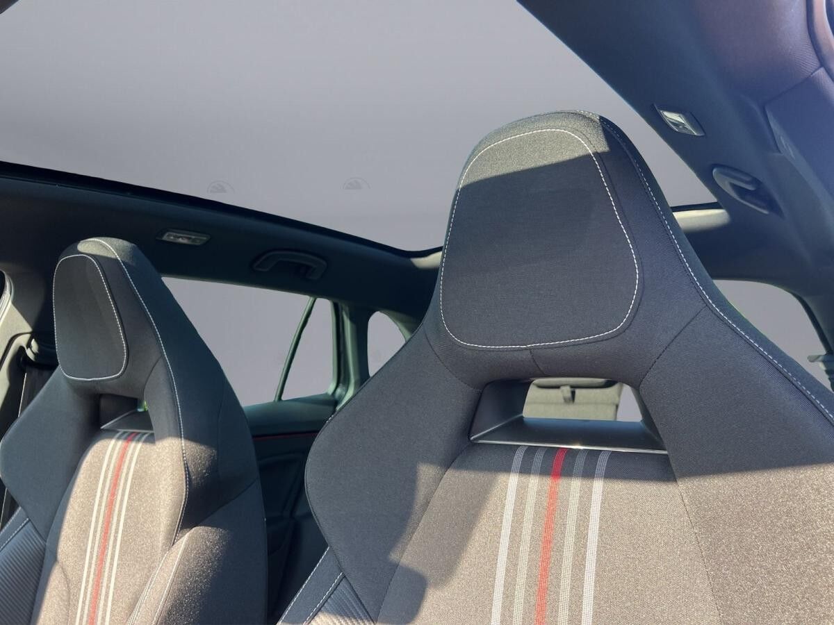 Skoda Scala Monte Carlo 1.5 TSI DSG ACC NAVI LED AHK