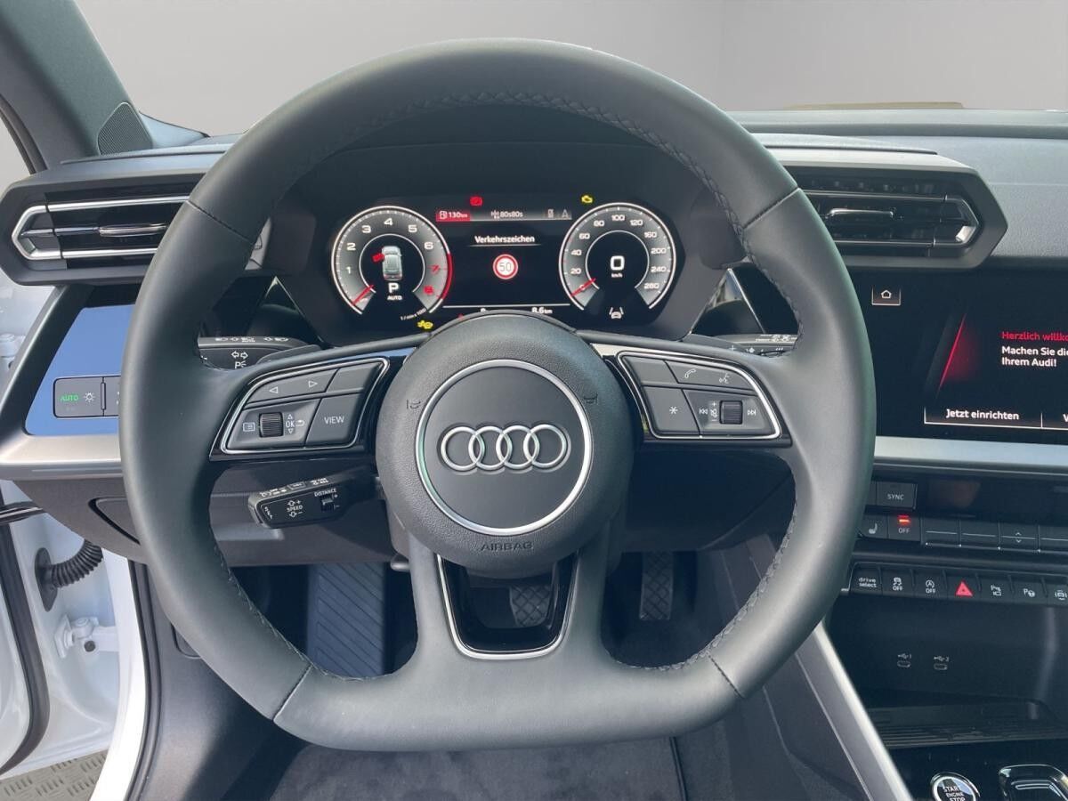 Audi A3 allstreet 35 TFSI LED Navi AHK Sportsitze