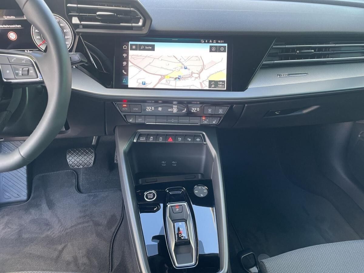 Audi A3 allstreet 35 TFSI LED Navi AHK Sportsitze