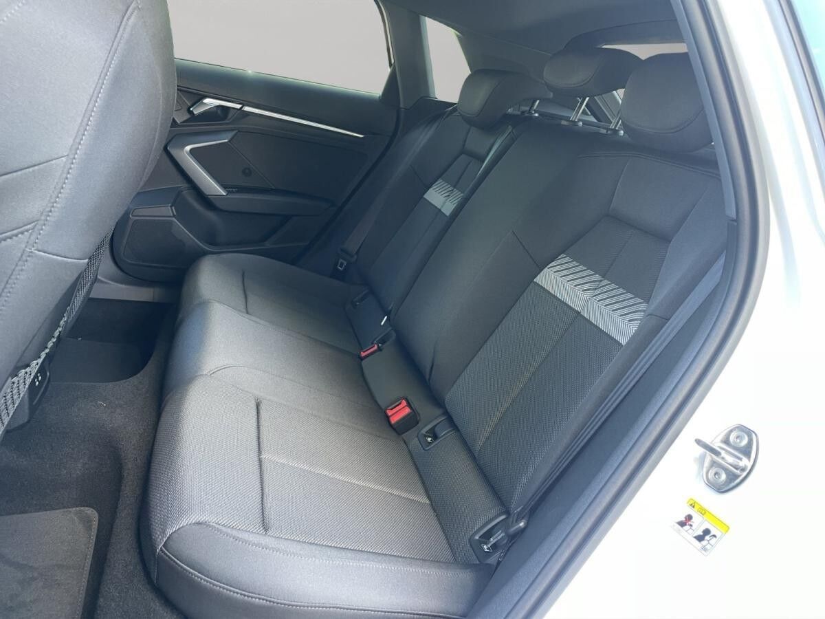 Audi A3 allstreet 35 TFSI LED Navi AHK Sportsitze