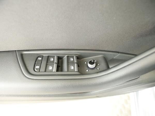 Audi A4 Avant 35 TFSI advanced *LED*RFK*SHZ*MMI-Plus*